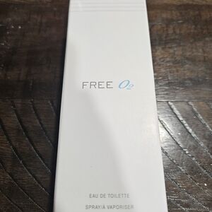 Avon Free O2 Eau de Toilette - White